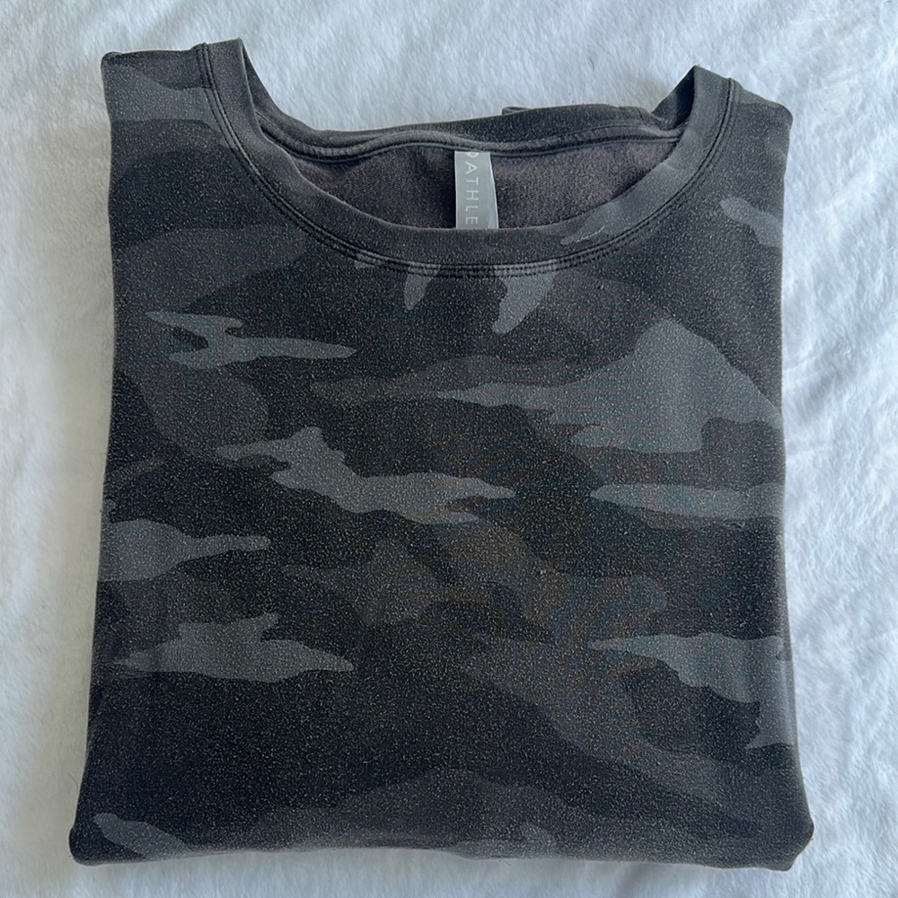 Athleta Long Sleeve Crewneck Sweatshirt